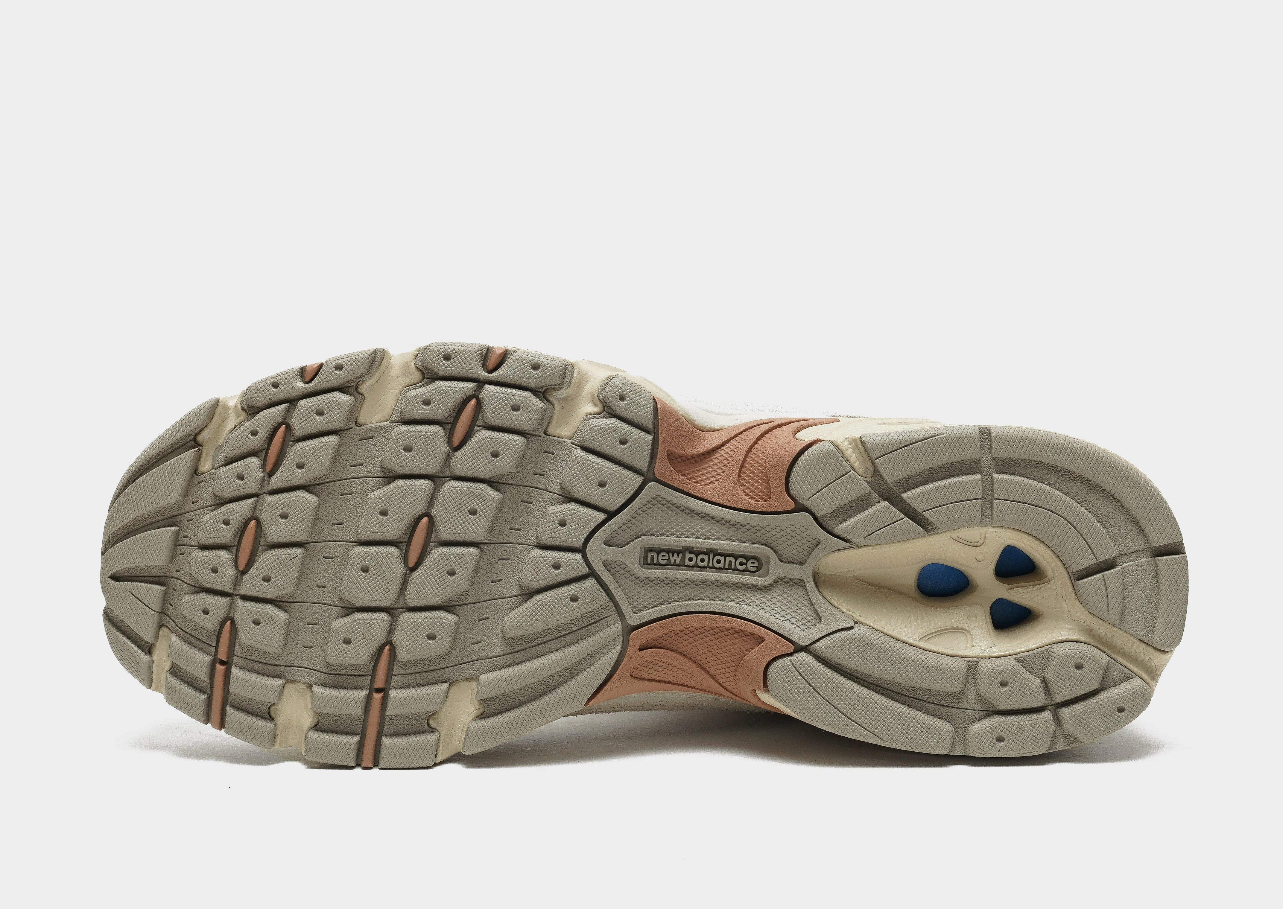 530 Women's