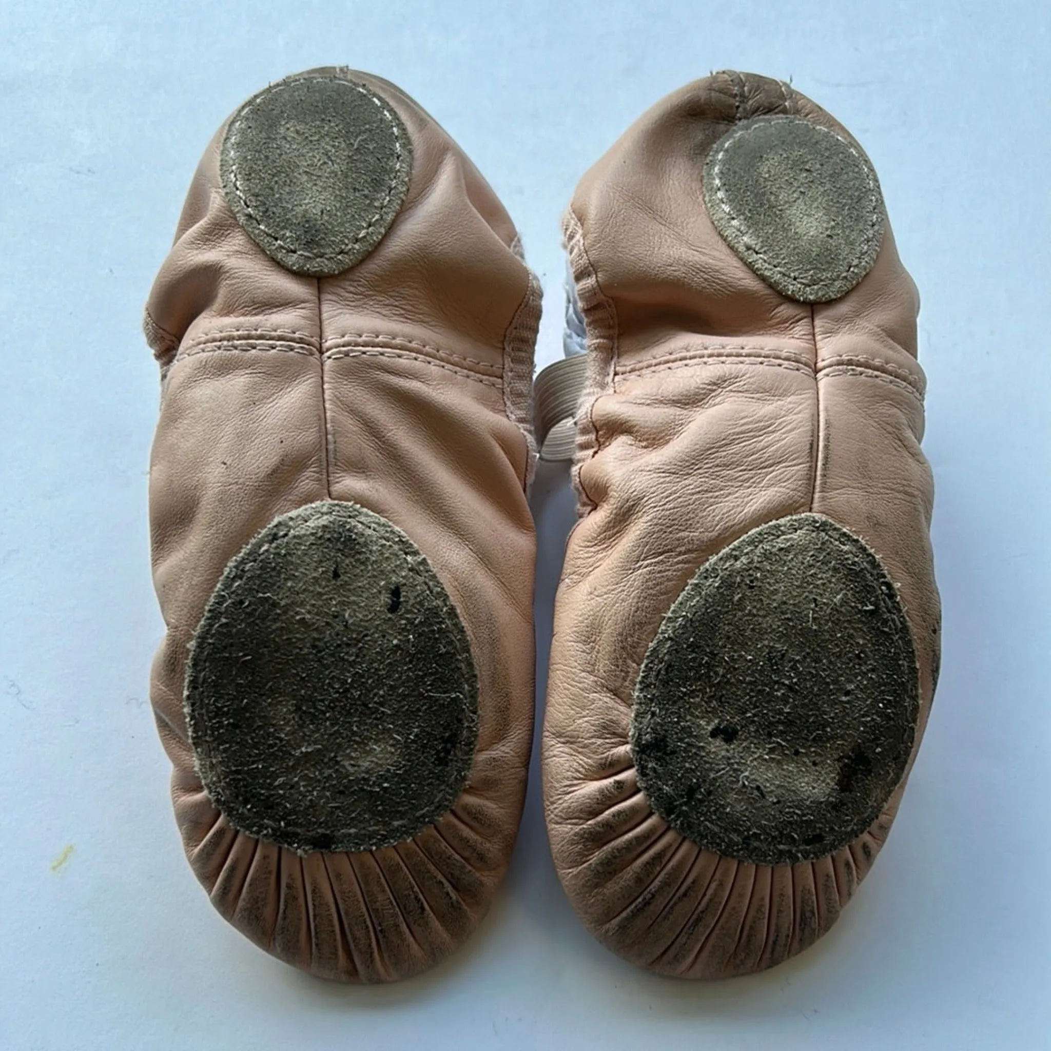 Bloch Split Sole Leather Ballet Shoes (Child Size 2.5A) Second Hand