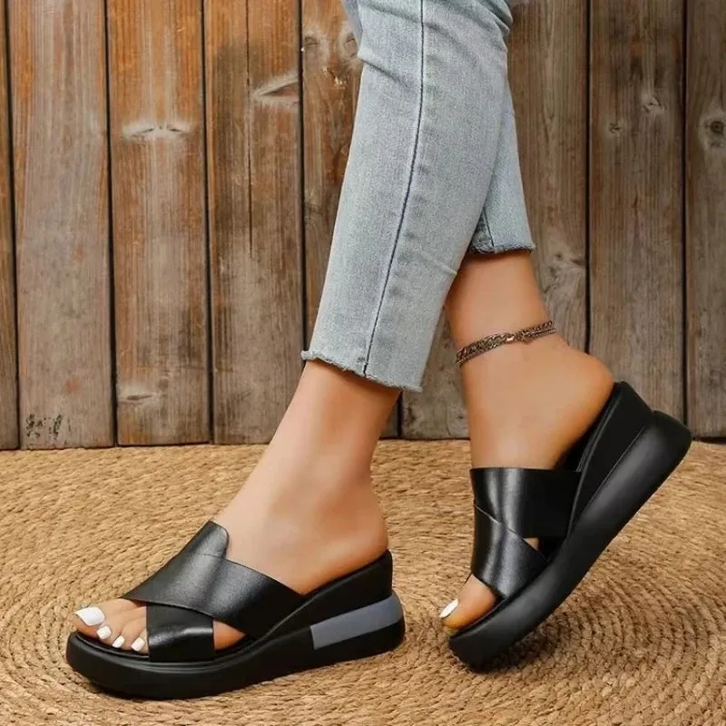 Camisia wedge 609