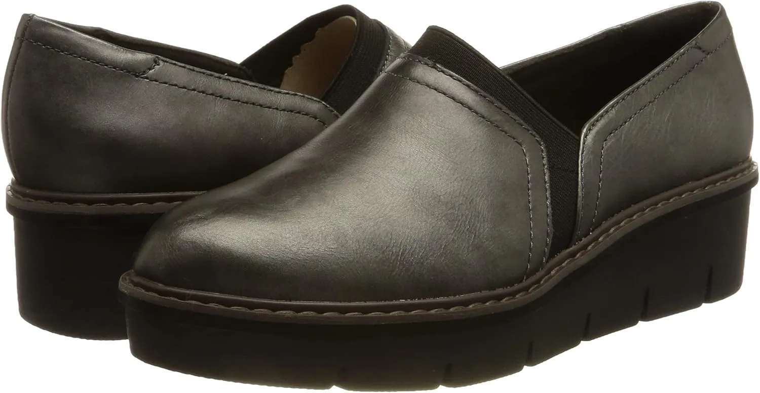 Clarks Women's Slipper