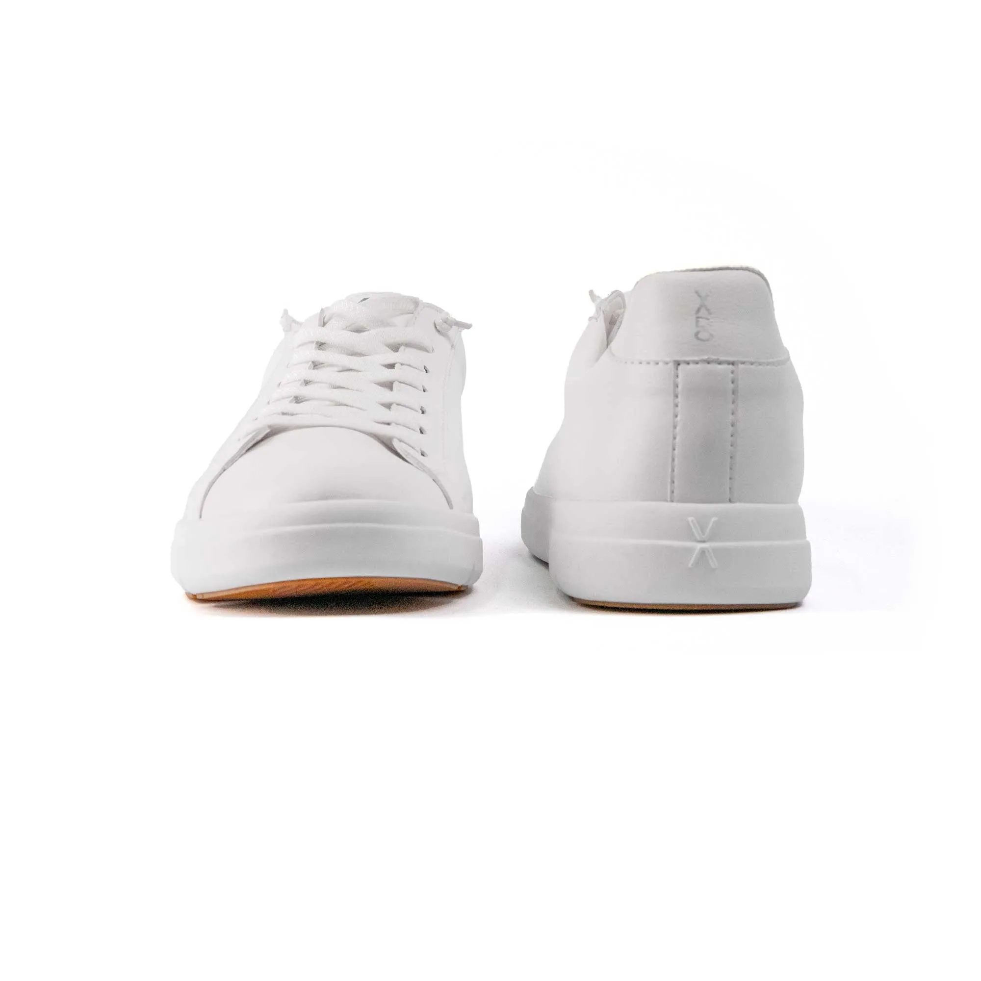 COURT IV - white