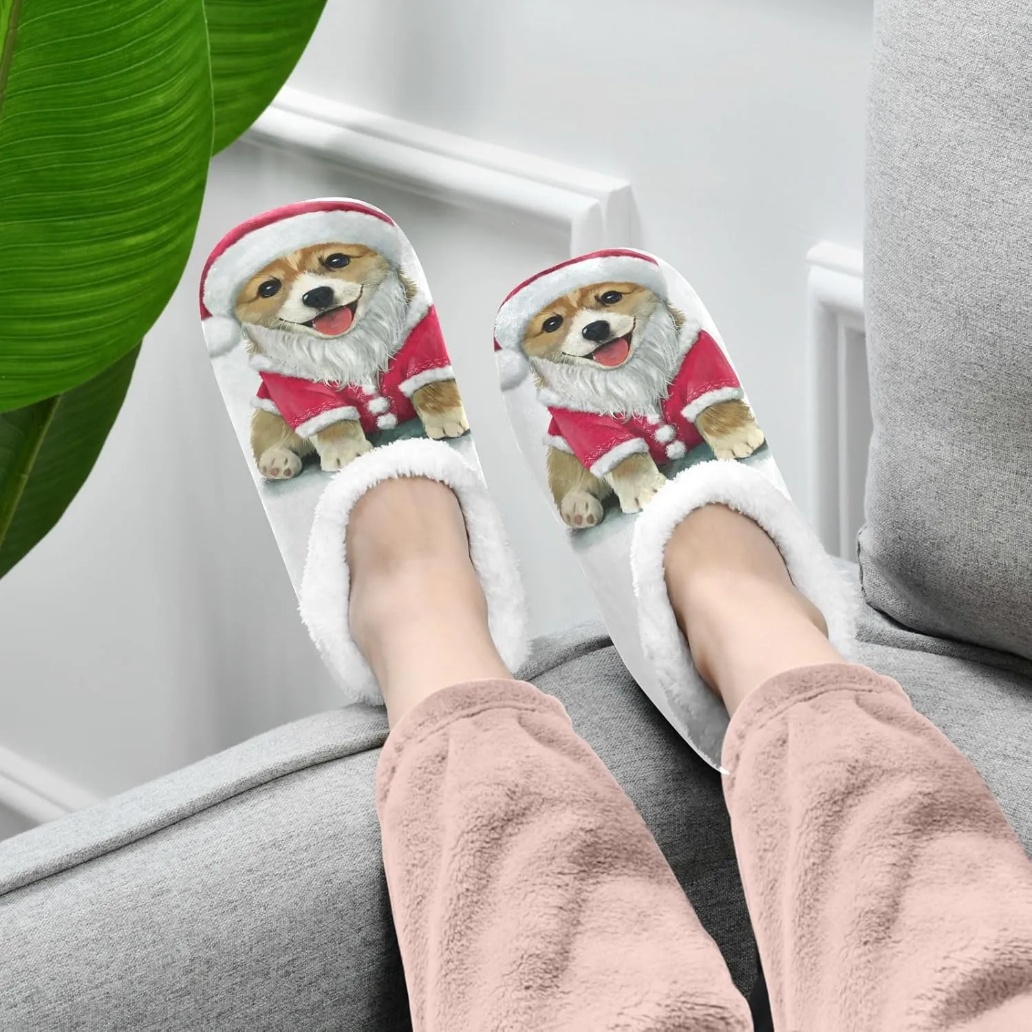 Dussdil Corgi Christmas Hat Home Winter Slippers Spa Travel House Slipper Soft Memory Foam Slipper Non Slip for Women Men Hotel Bedroom Shoes Slippers M