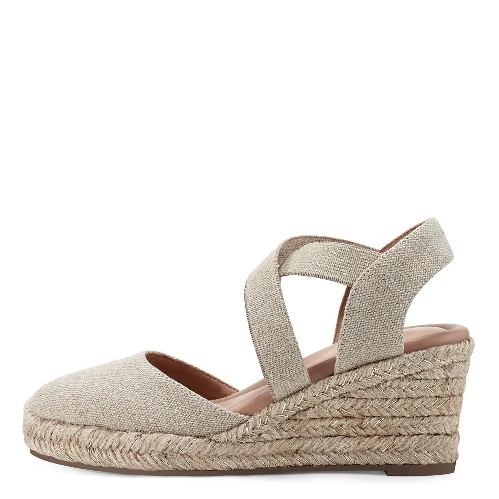 Easy Spirit Women's Meza Espadrille Wedge Sandal, Gold 710, 8.5 Wide