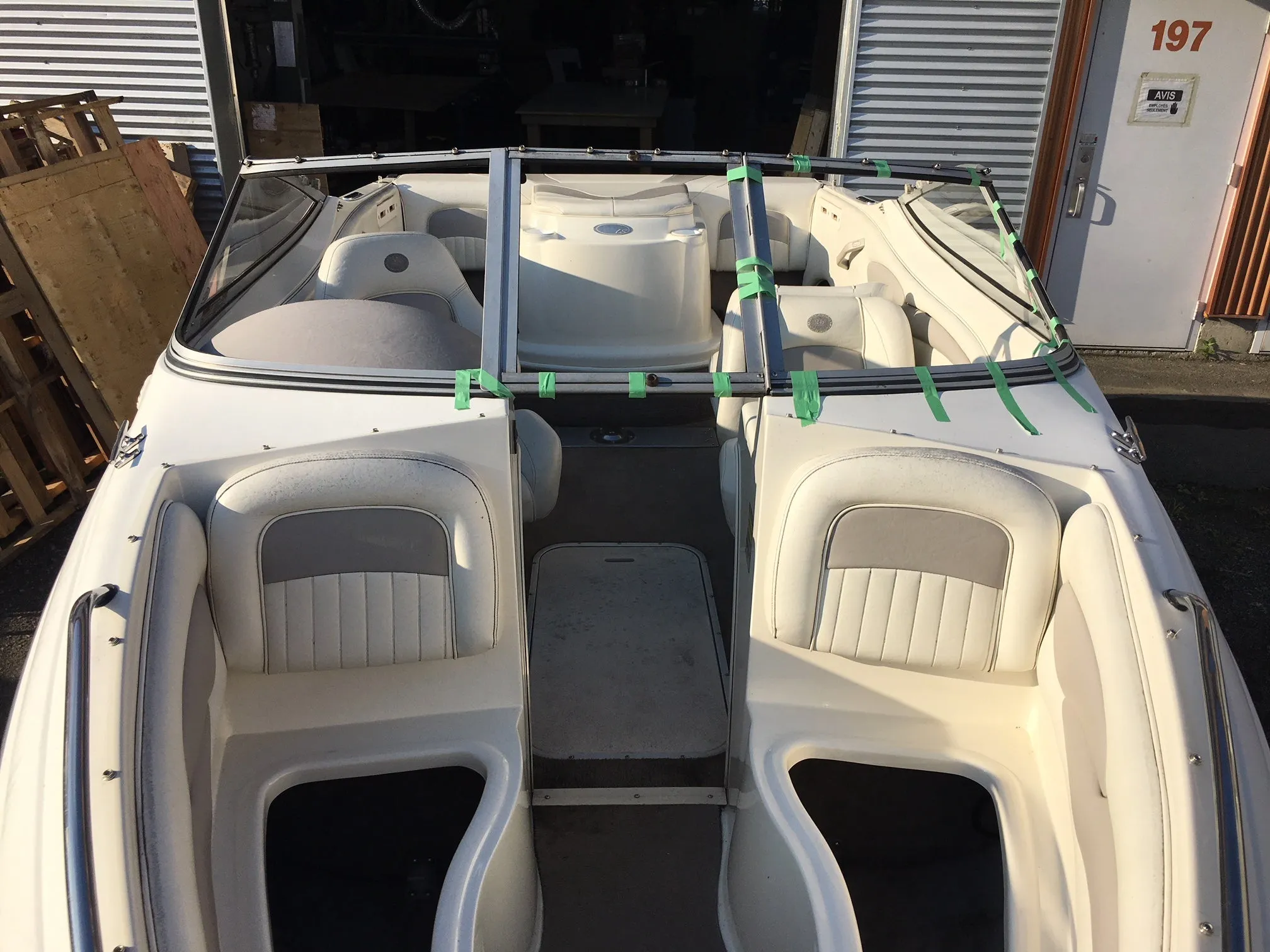 Ebbtide Curved Glass Boat Windshield Repair