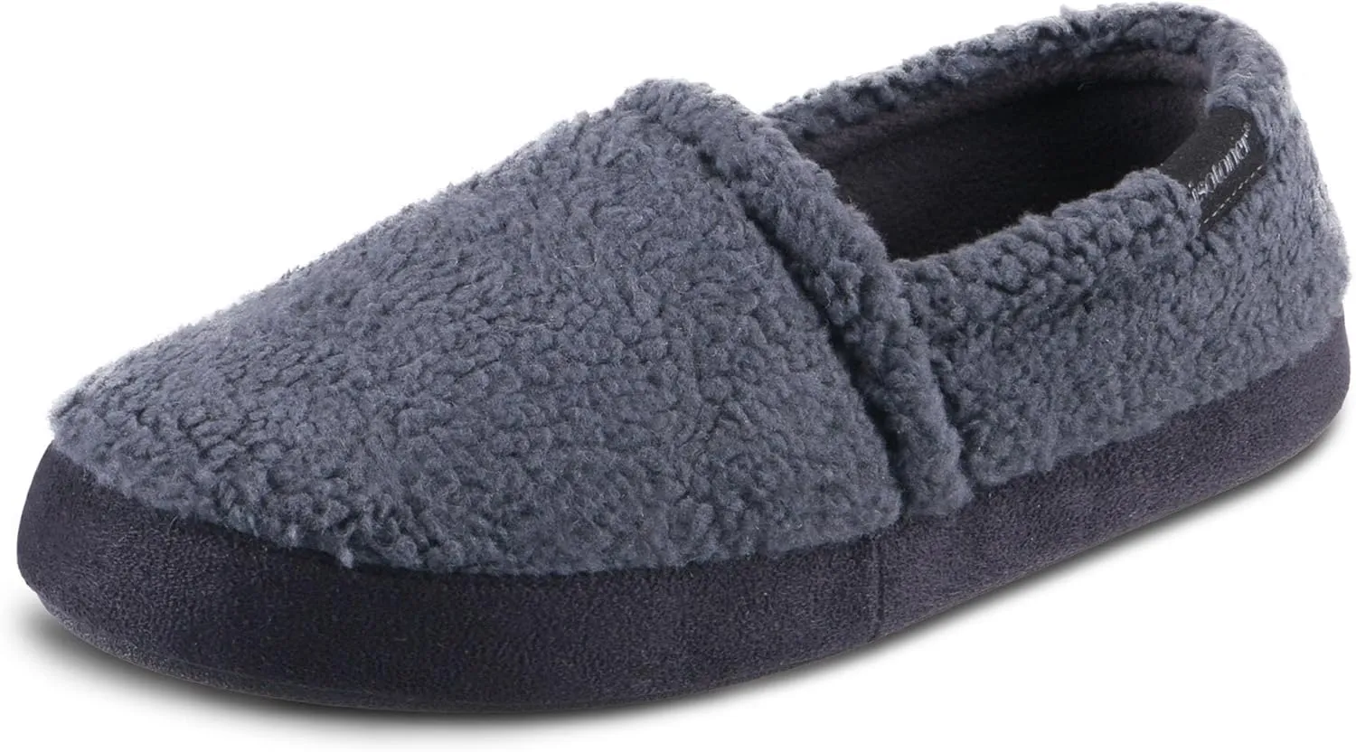 isotoner Men's Berber Aspen Closed Back Slippers