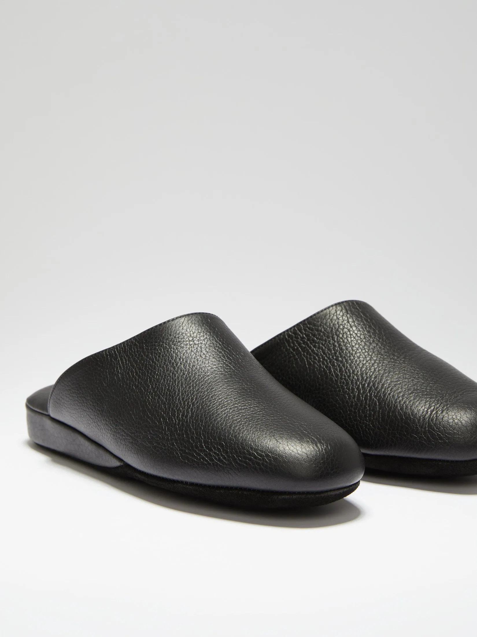 Neptune slipper - black