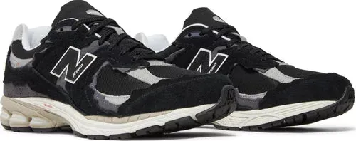 New Balance 2002R "Protection Pack - Black Grey"