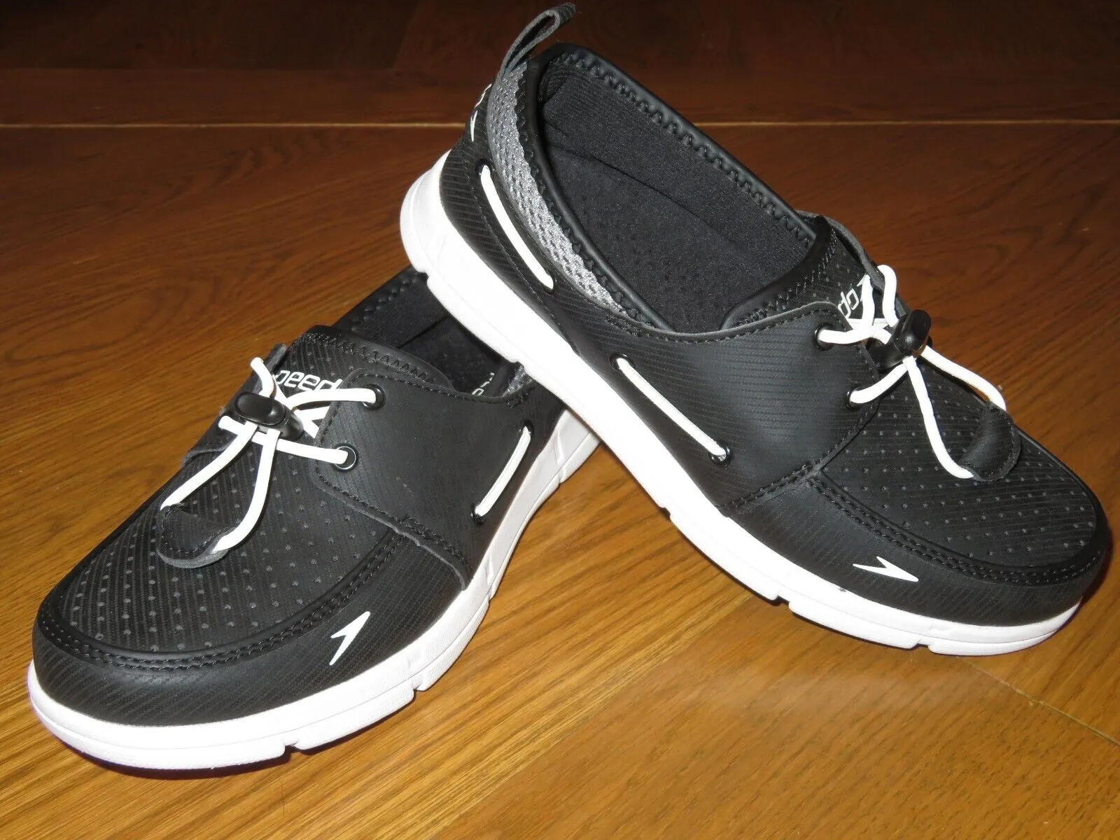 New SPEEDO PORT Black/White BREATHABLE Water Boat DECK SHOES Loafers Women 6