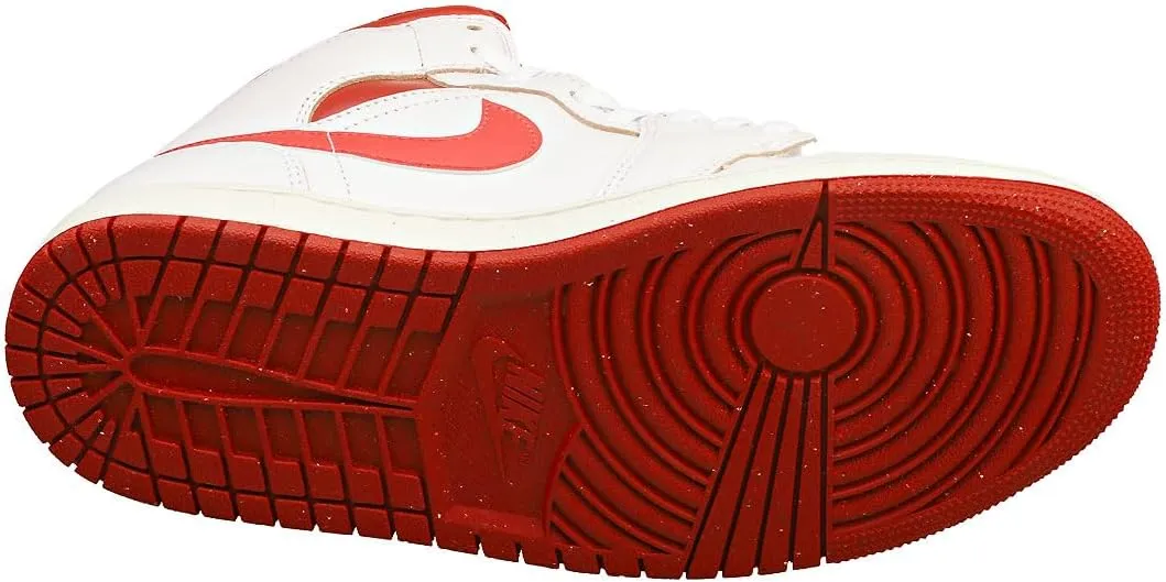 Nike Men's Basketball Sneaker
