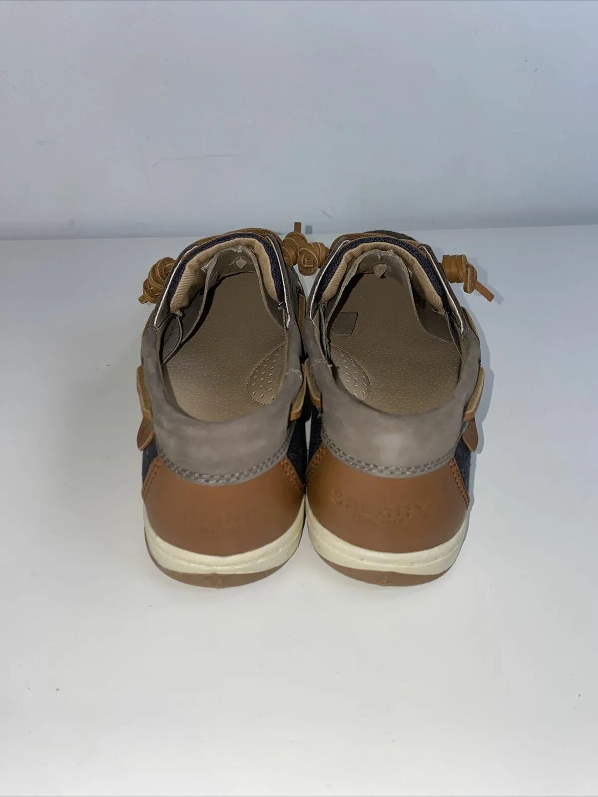 NWOB Sperry Women's Songfish Boat Shoe, Taupe Grey Size 10 - Like New