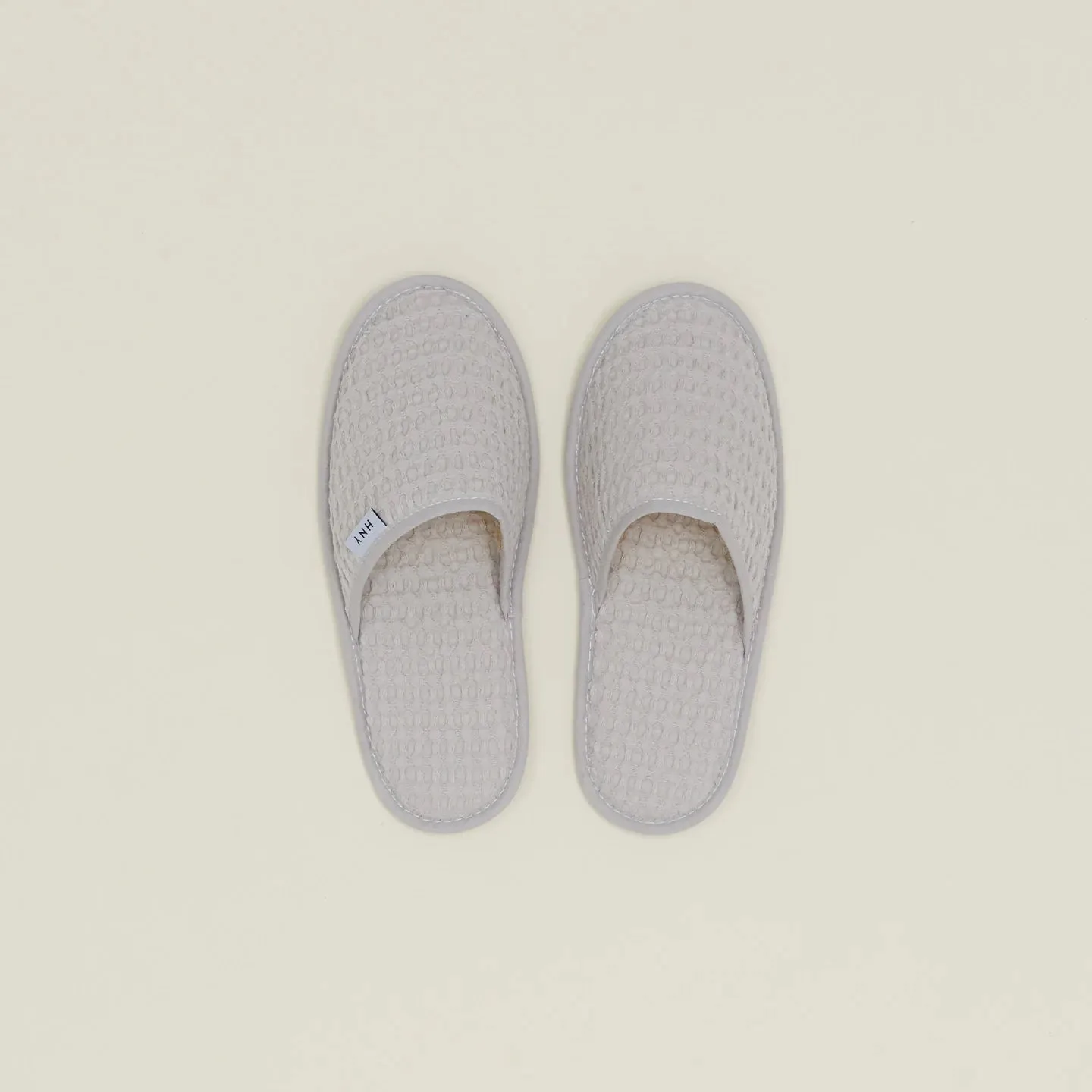 Simple Waffle Slippers (Light Grey)