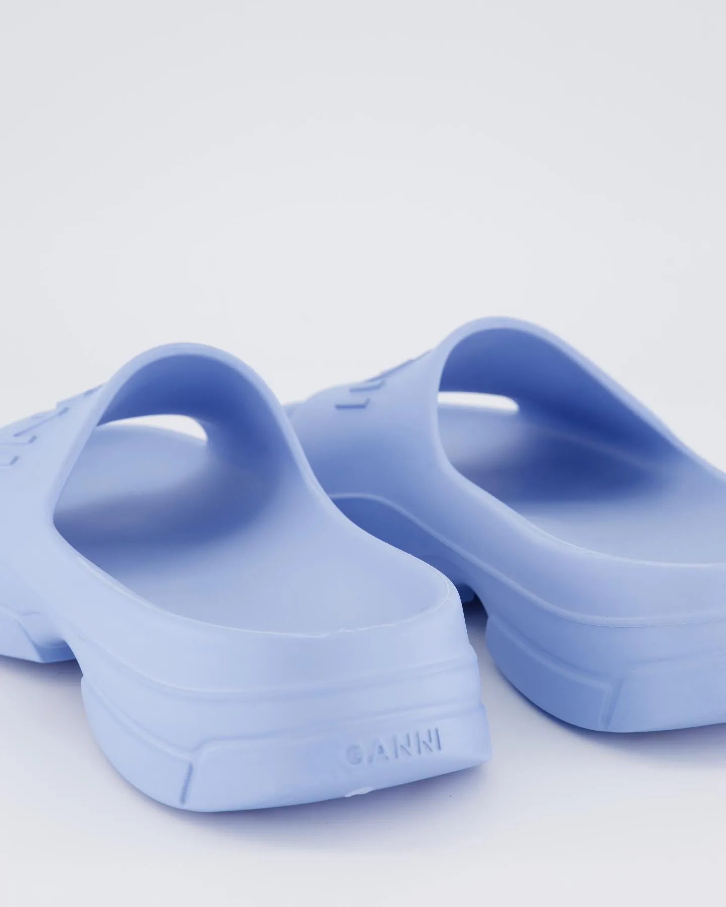 Women Light Weight Pool Slide